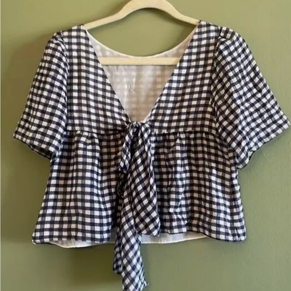 CLUB MONACO XS 100% SILK Gingham Open Tie-Back crop blouse - Picture 4 of 6